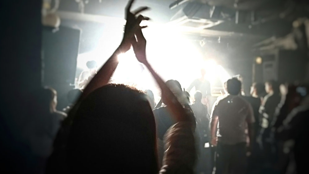 ネット番組をメインとしたメンズアイドル事業